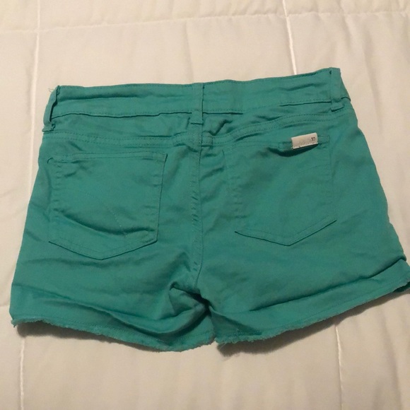Girl’s Shorts - Picture 2 of 2
